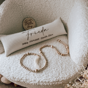 Geburtskissen mit echtmaße, das perfekte Babygeschenk zur Geburt