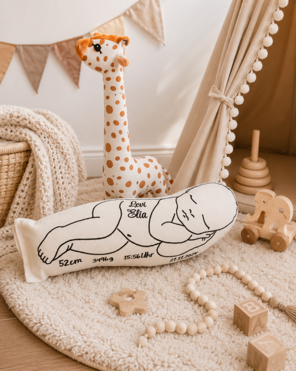 Kissen in Babyform – Baby seitlich 3